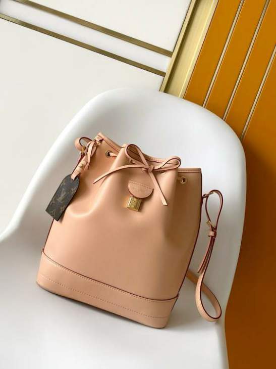 Picture of Louis Vuitton Handbags _SKUfw221784260fw
